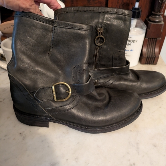 Fiorentini & Baker Dark Brown/Espresso Leather Ankle Boots with Buckle - Picture 1 of 2